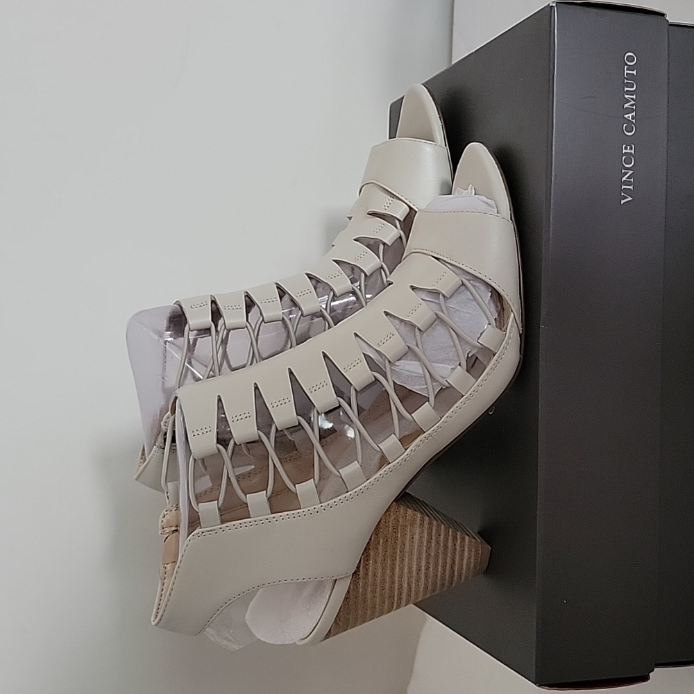 Vince Camuto Eliaz Gladiator Sandals-NEW